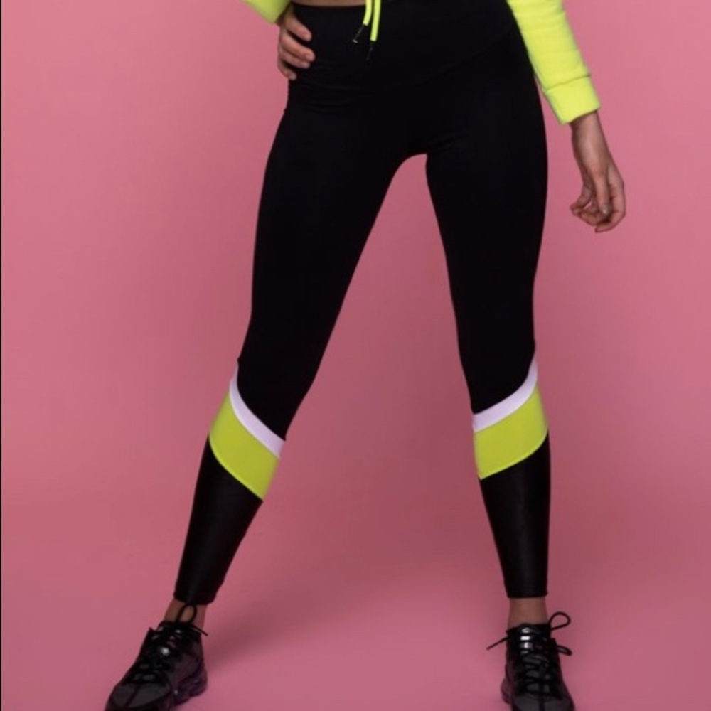 Workout in style! 🔥🔥 Matching bra + pants! - Picture 8 of 8